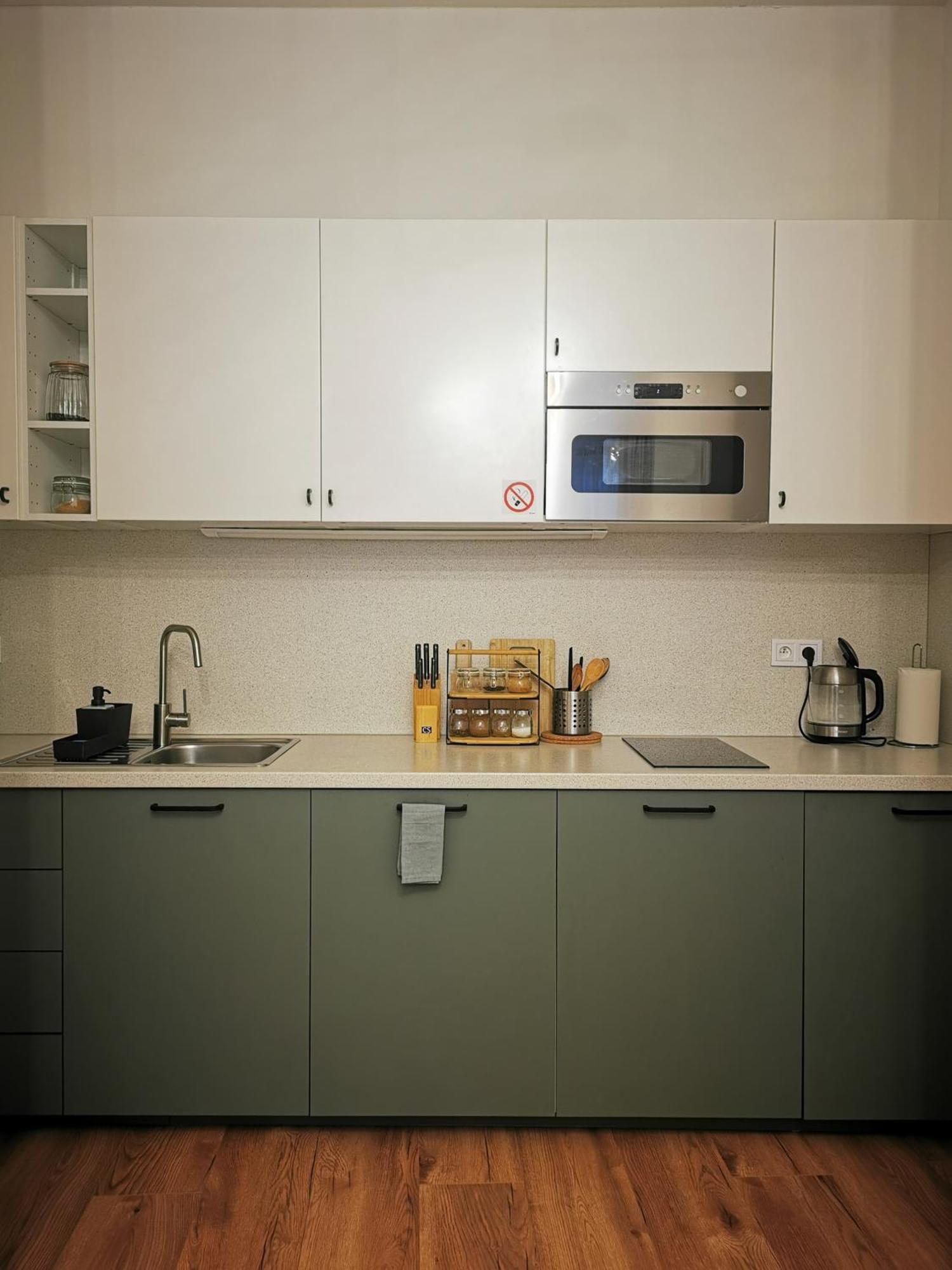 Atlas Apartment In The Historical Center Of Kosice With Free Private Parking Ngoại thất bức ảnh